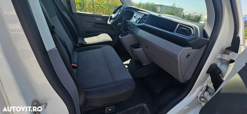 Volkswagen Transporter - 9