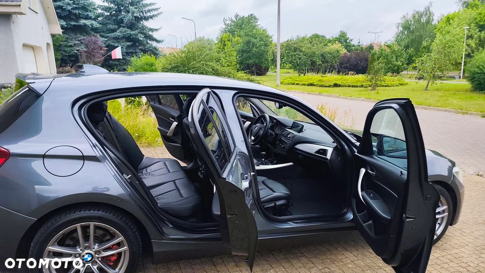 BMW Seria 1 120d Sport Line - 38