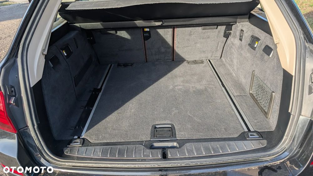 BMW Seria 5 520d Luxury Line - 16