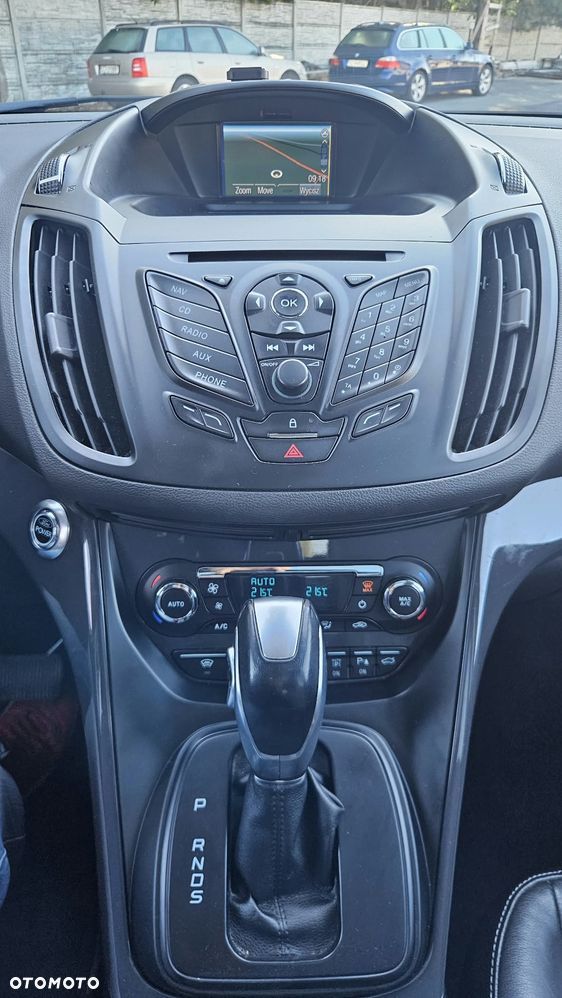 Ford Kuga - 16