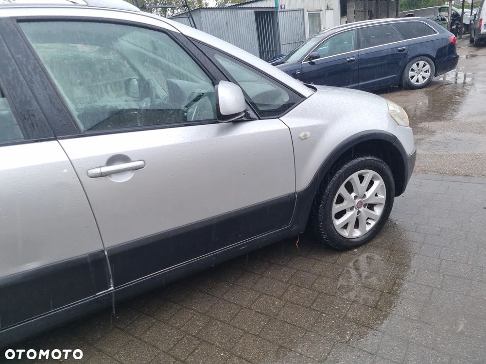 Fiat Sedici 2.0 Multijet 16V 4x4 Dynamic - 4