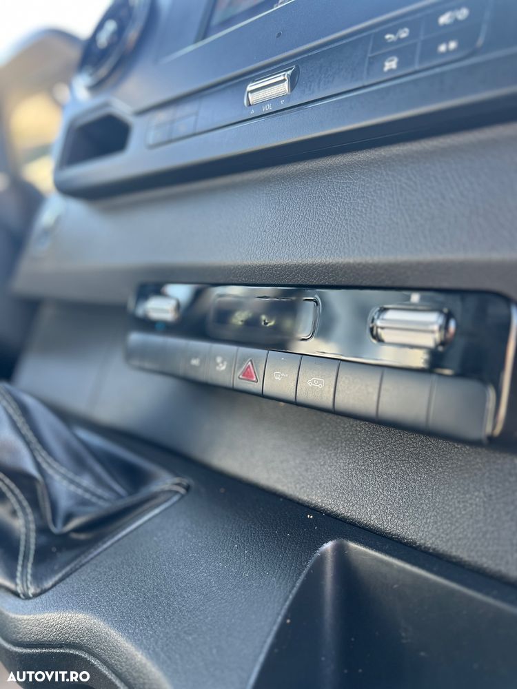 Mercedes-Benz Sprinter - 6
