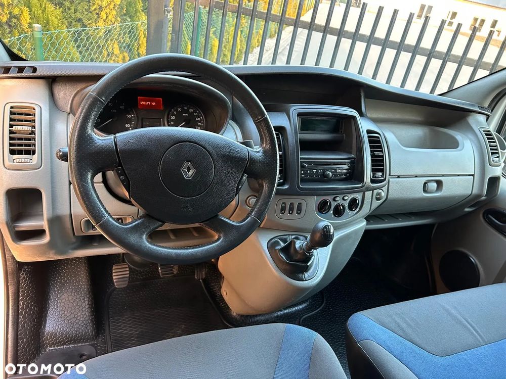 Renault Trafic - 20