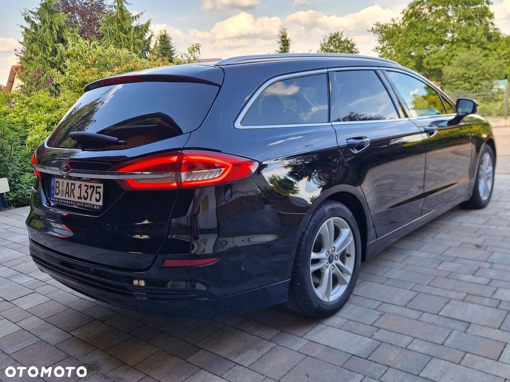 Ford Mondeo 2.0 TDCi STart-Stopp Titanium - 3