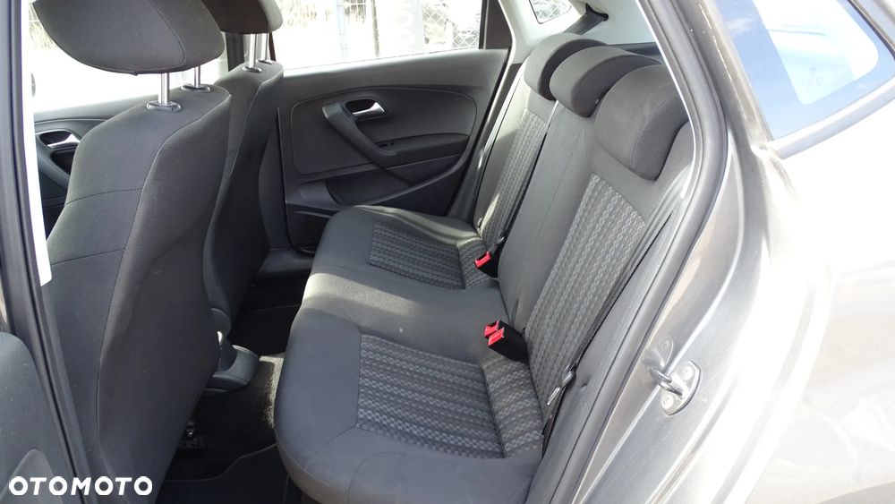 Volkswagen Polo 1.0 (Blue Motion Technology) Comfortline - 13