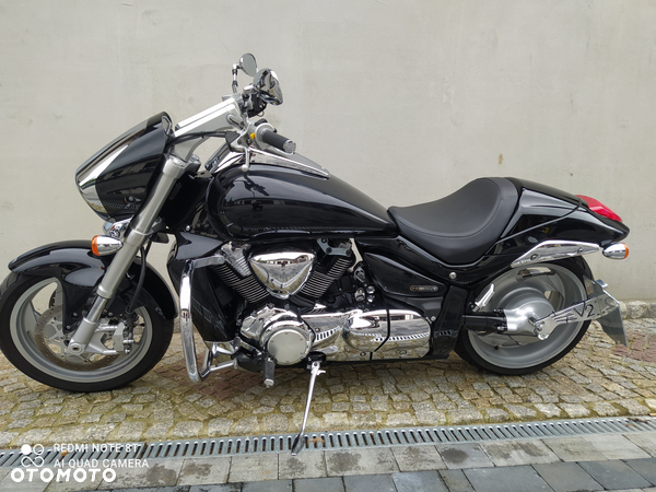 Suzuki Intruder