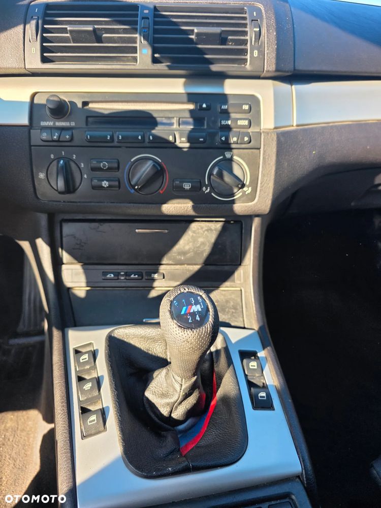 BMW Seria 3 318 Ci - 13