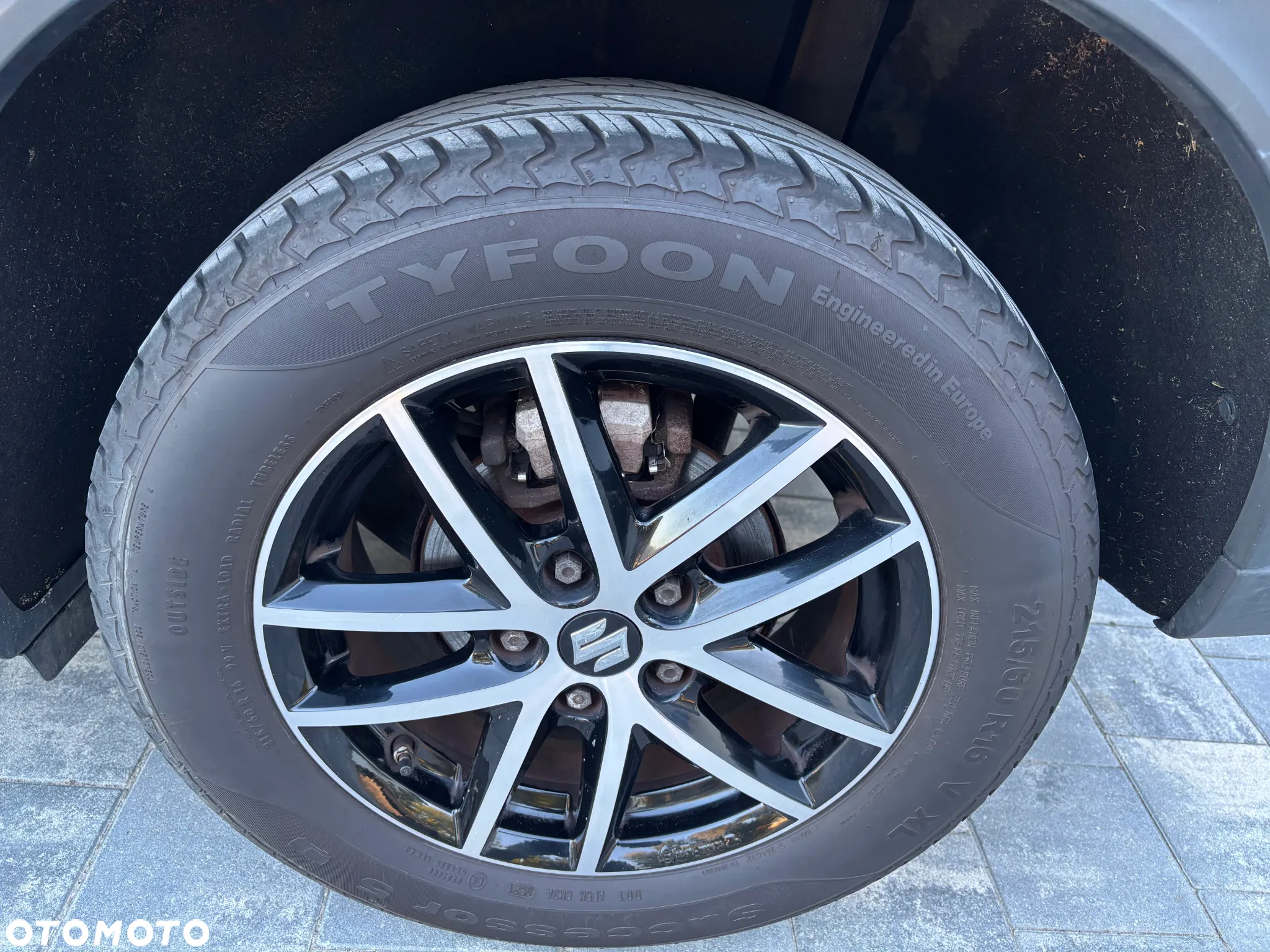 Suzuki Vitara 1.6 Comfort 4WD - 16