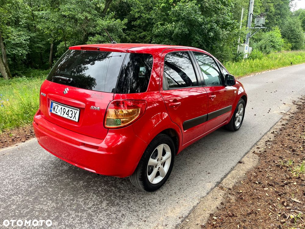 Suzuki SX4 1.6 GLX / Comfort - 4