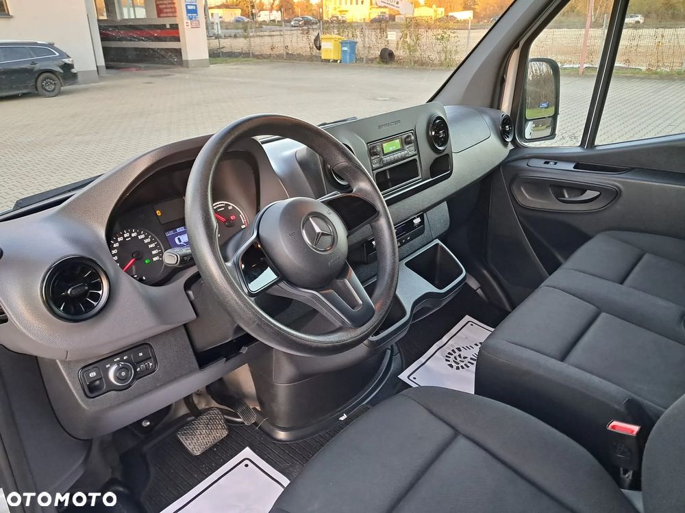 Mercedes-Benz eSprinter - 8