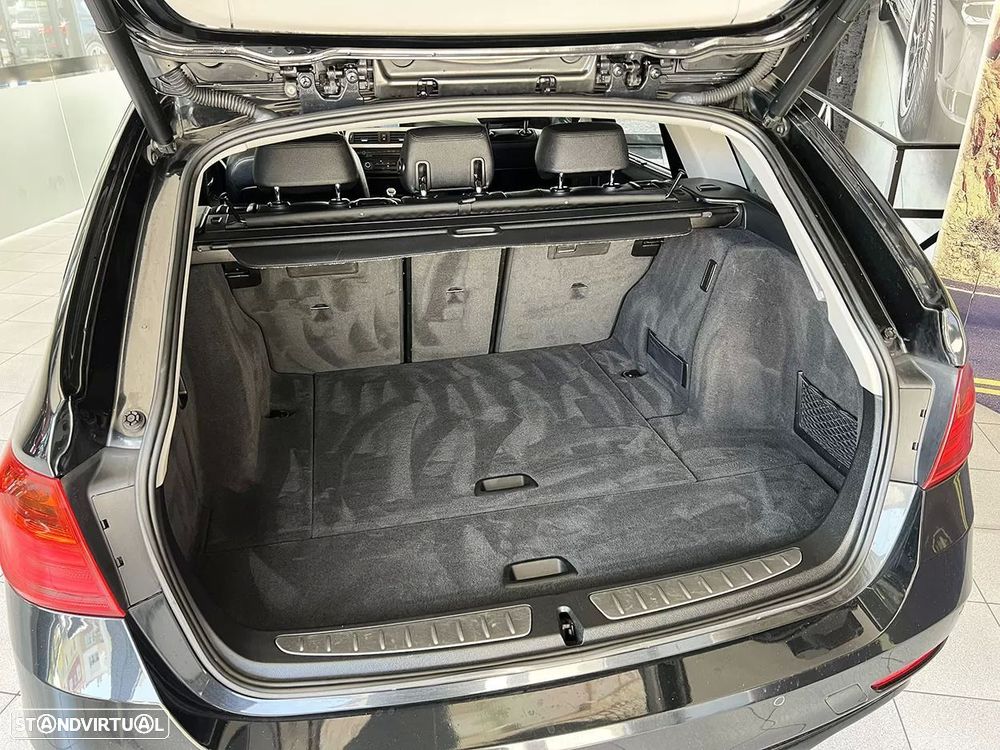 BMW 316 d Line Sport - 23