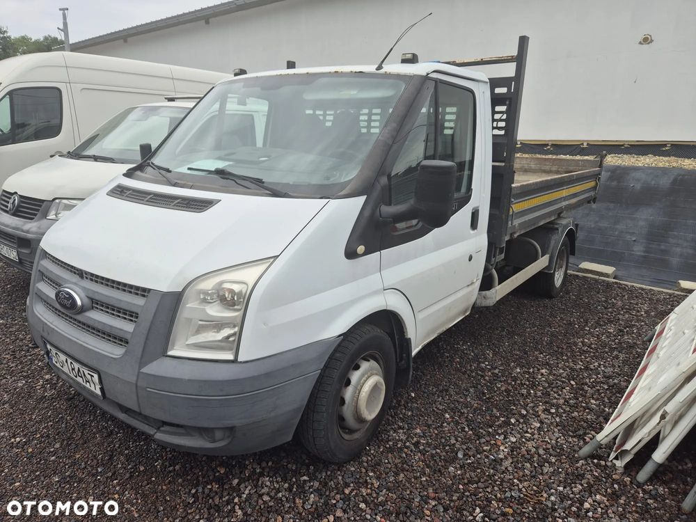 Ford Transit - 1