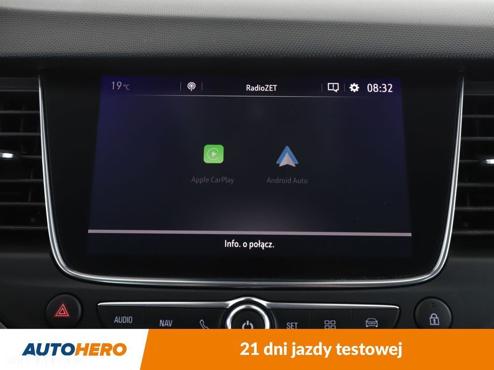 Opel Crossland X 1.2 T Design Line S&S - 20