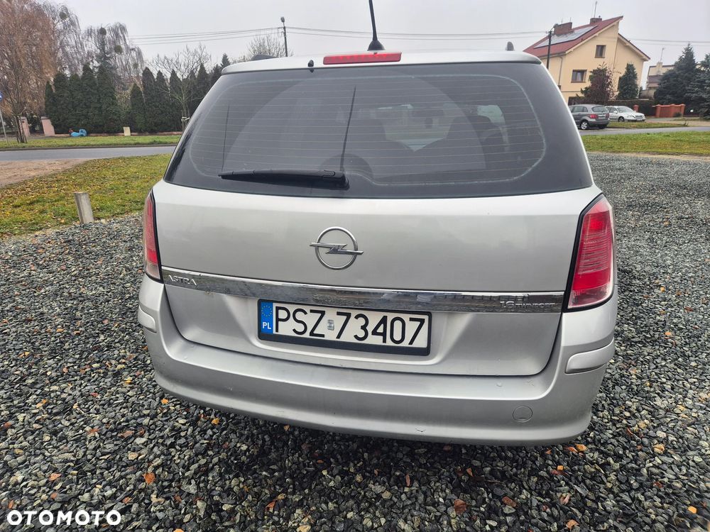 Opel Astra 1.6 - 4