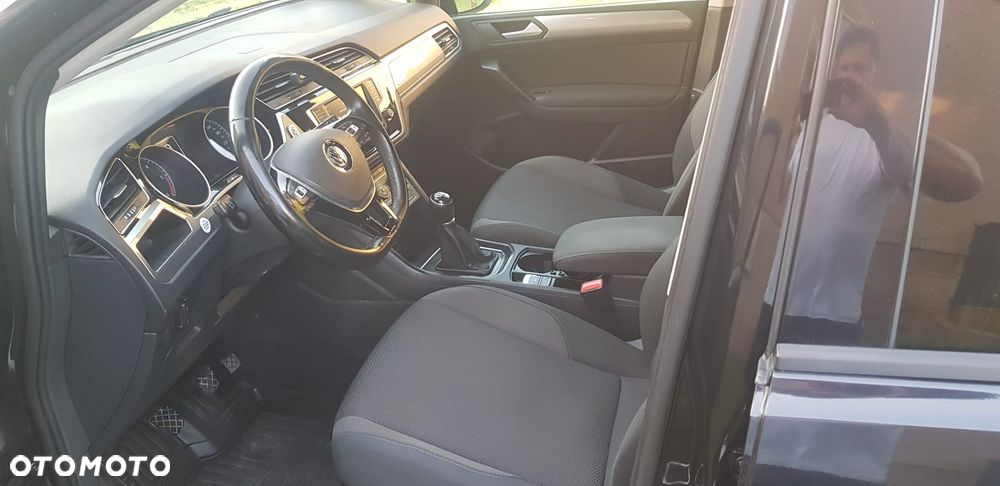 Volkswagen Touran 1.6 TDI SCR (BlueMotion Technology) Trendline - 7