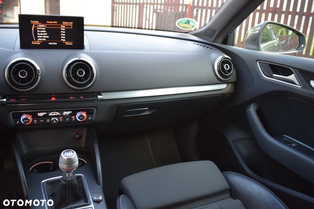 Audi A3 Sportback 2.0 TDI (clean diesel) S line Sportpaket - 9