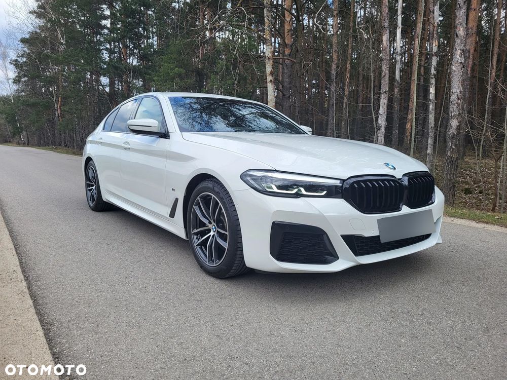 BMW Seria 5 520d mHEV M Sport sport - 2