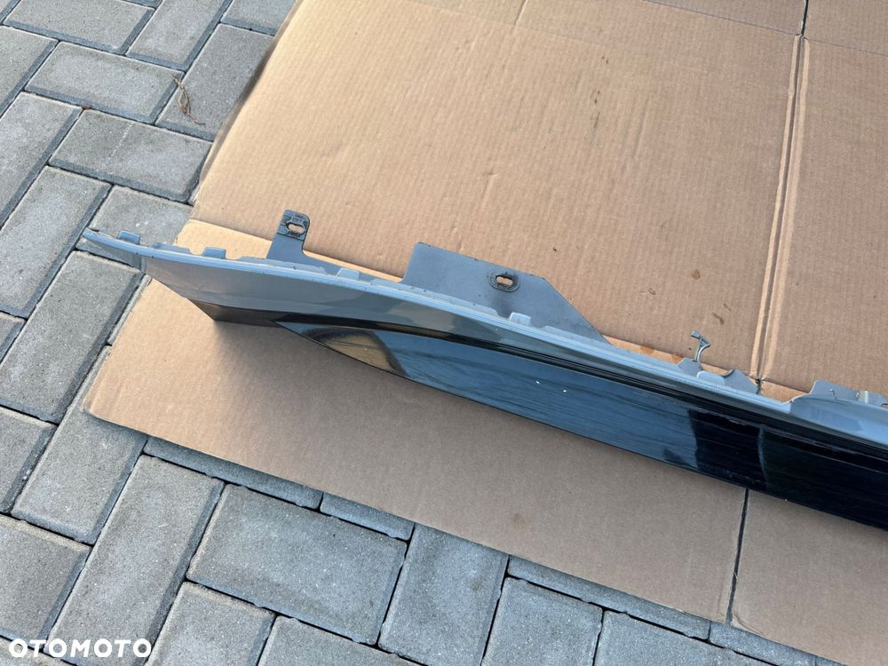 zderzak próg listwa progowa prawa bmw m4 g82 g83 oryginał nie klejona - 9