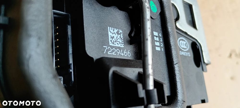 Zamek drzwi prawy przód przedni BMW X1 E84 7229466 - 8