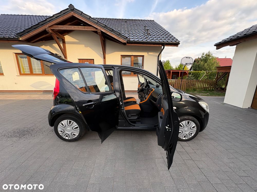 Opel Agila 1.2 16 V - 16