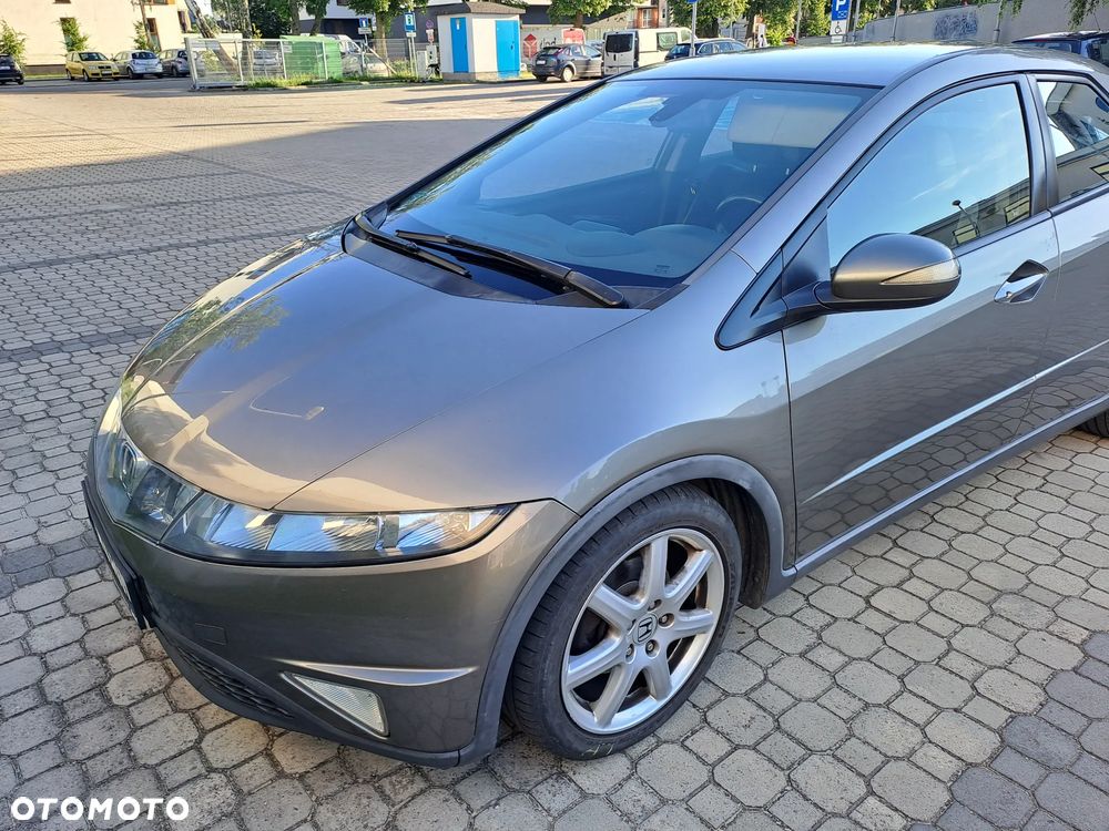 Honda Civic 2.2i-CTDi Comfort - 1