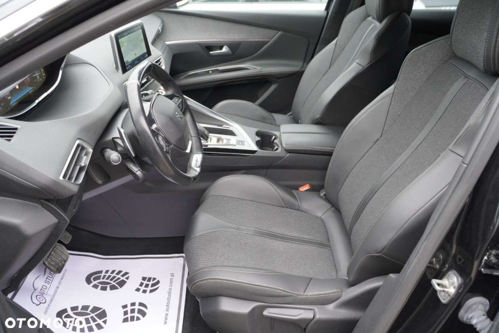 Peugeot 3008 BlueHDi 130 Stop & Start EAT8 GT Pack - 10