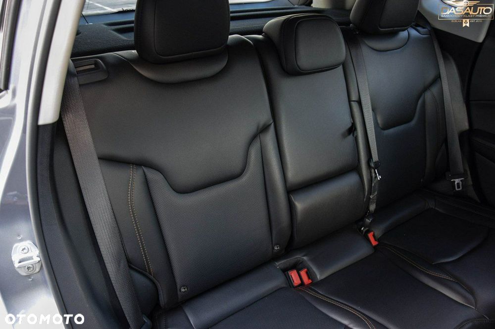 Jeep Compass 1.4 TMair Limited 4WD S&S - 32