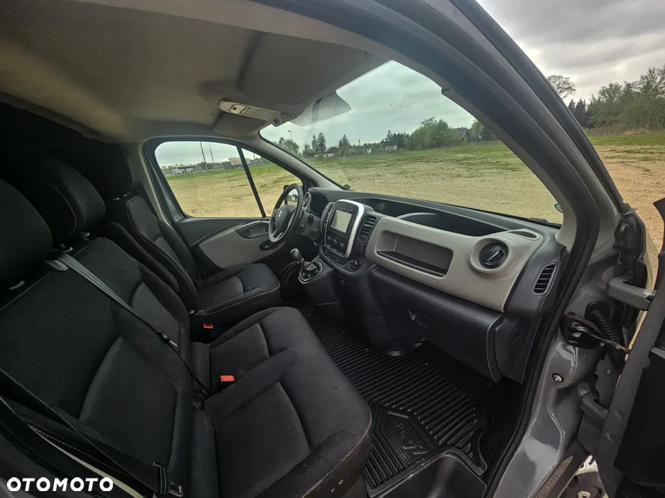 Renault TRAFIC - 22