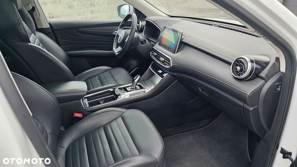 MG HS PHEV Luxury - 8