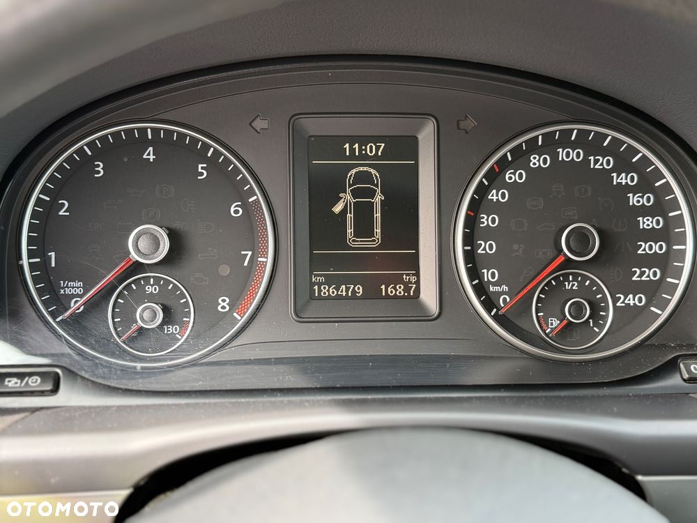 Volkswagen Touran 1.2 TSI BlueMot CityLine - 37