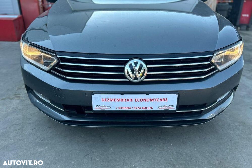 GRILA CENTRALA VW PASSAT B8 VARIANT 2016 - 1