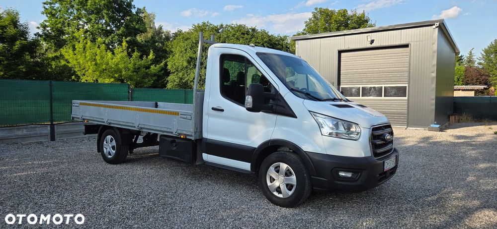Ford Transit - 1