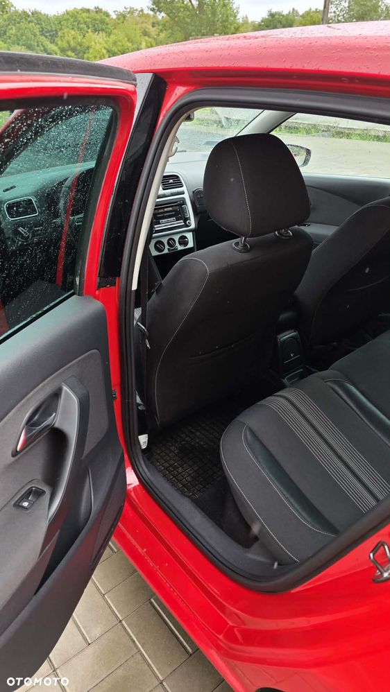 Volkswagen Polo 1.6 TDI MATCH - 15