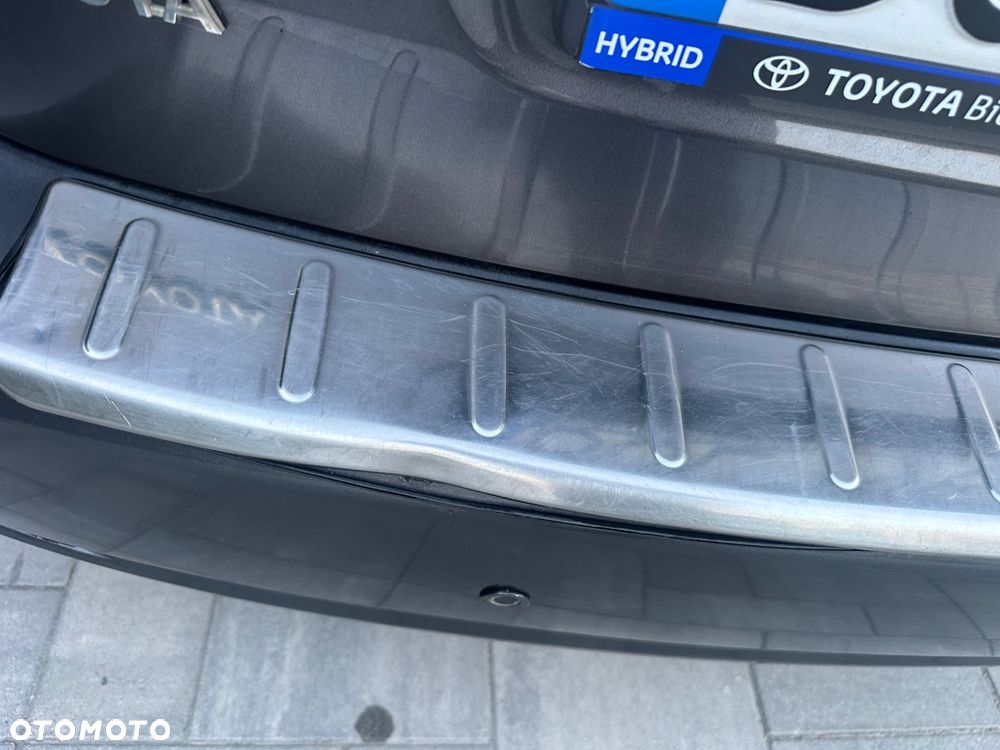 Toyota Avensis 2.0 Sol EU5 MS - 14