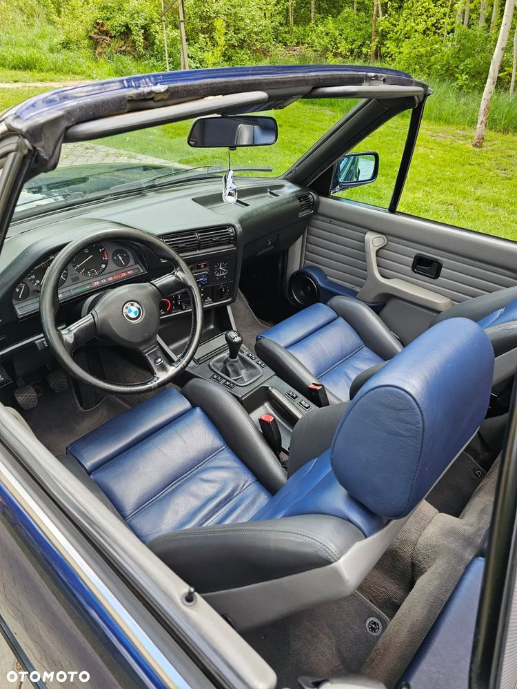BMW Seria 3 320i - 7