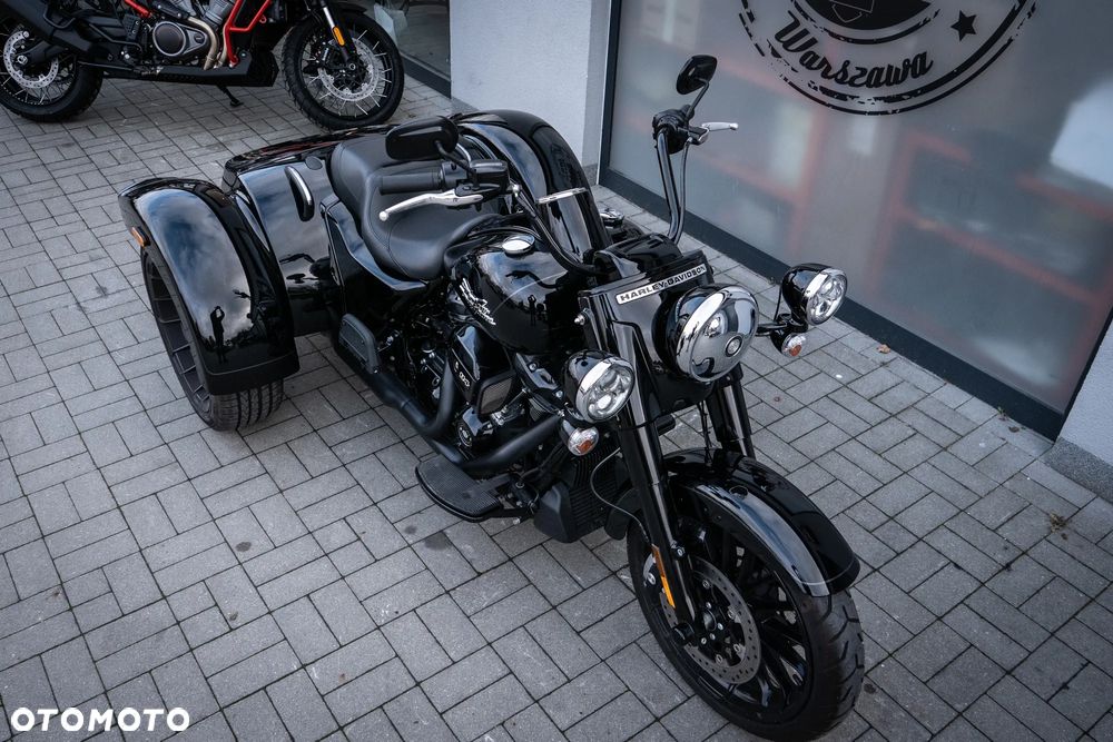 Harley-Davidson Trike Freewheeler - 34