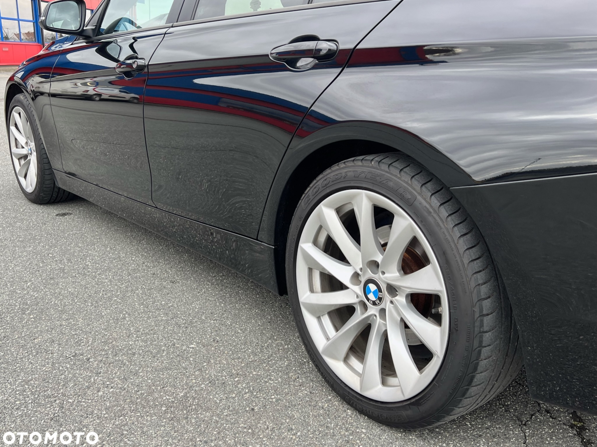 BMW Seria 3 320d Touring - 15