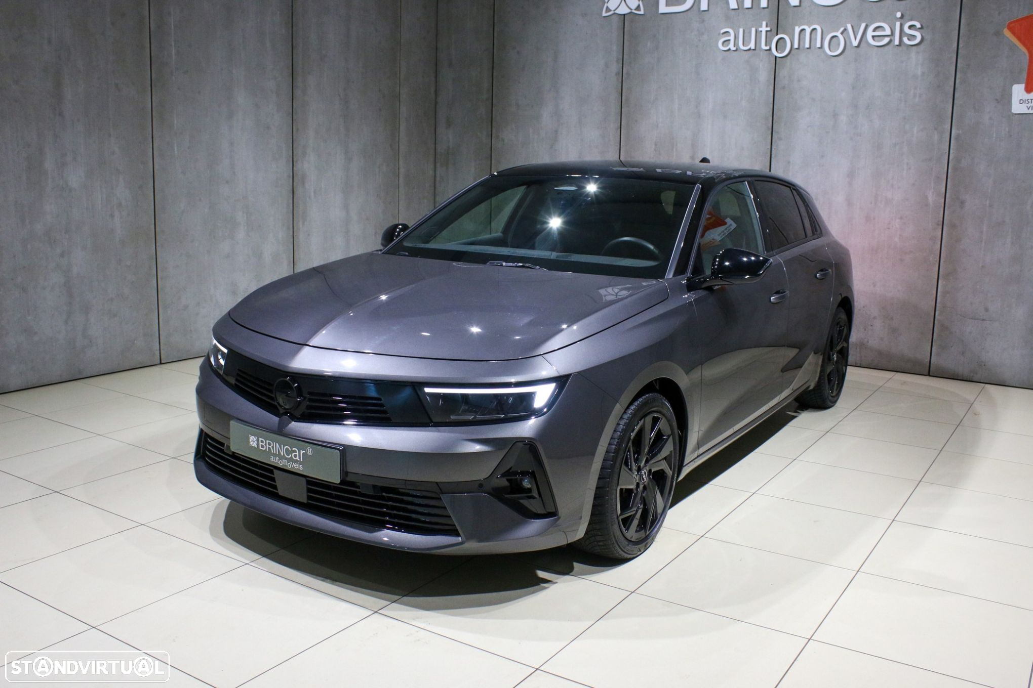 Opel Astra 1.2 T GS Line S/S - 11