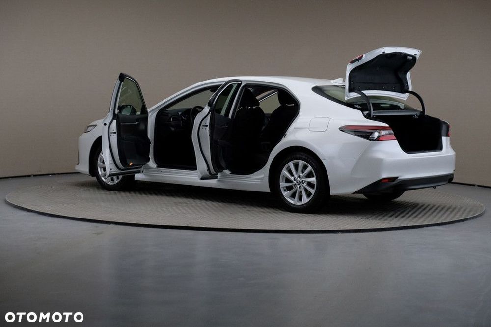 Toyota Camry 2.5 Hybrid Comfort CVT - 7