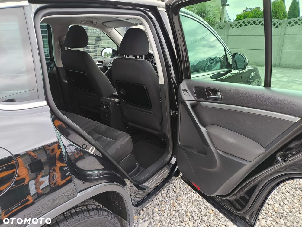 Volkswagen Tiguan - 25