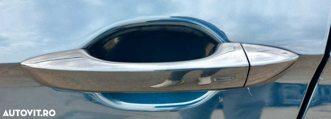 Volkswagen Passat - 15