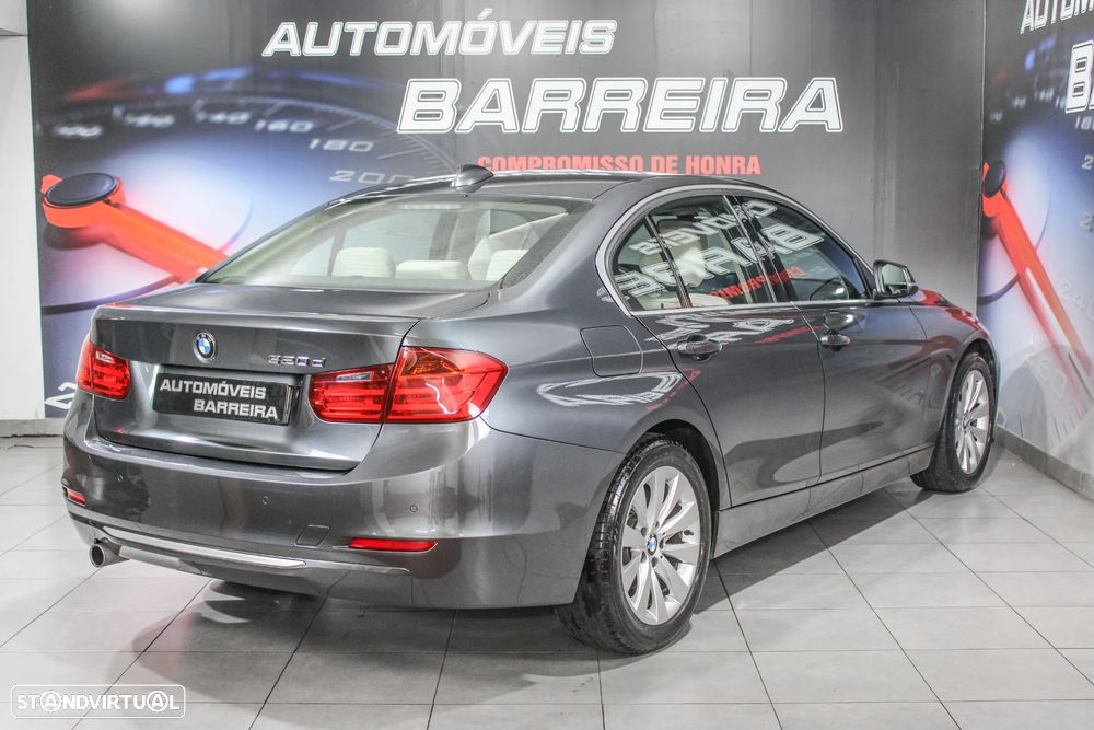 BMW 320 d Line Luxury - 8
