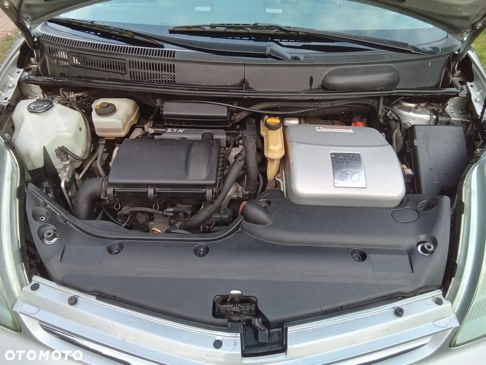 Toyota Prius 1.5 VVT-i Sol - 26