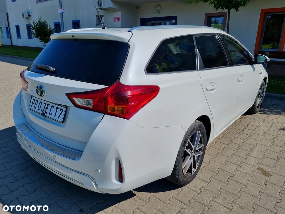 Toyota Auris 1.8 Life - 6