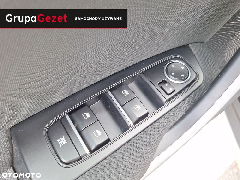 Kia XCeed 1.5 T-GDI M - 19