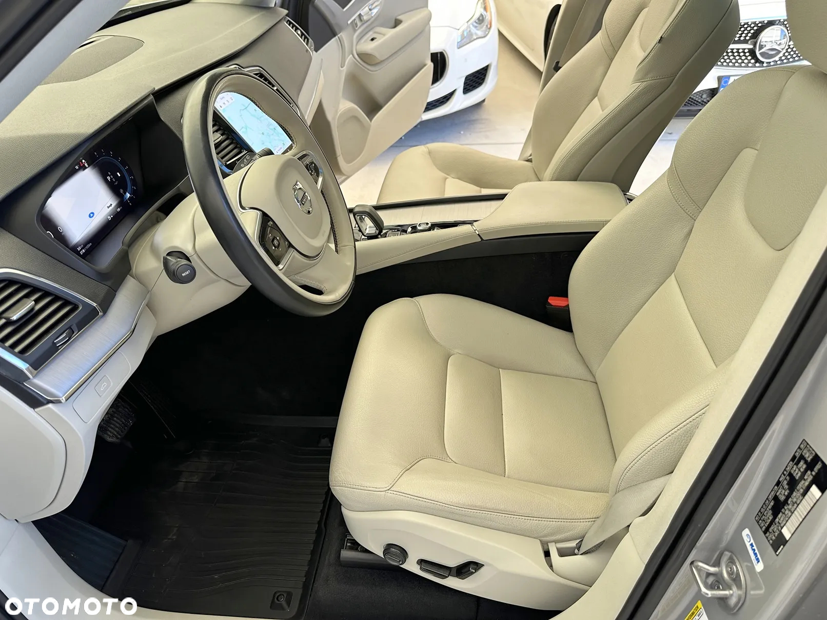 Volvo XC 90 T5 AWD Momentum Pro 7os - 7