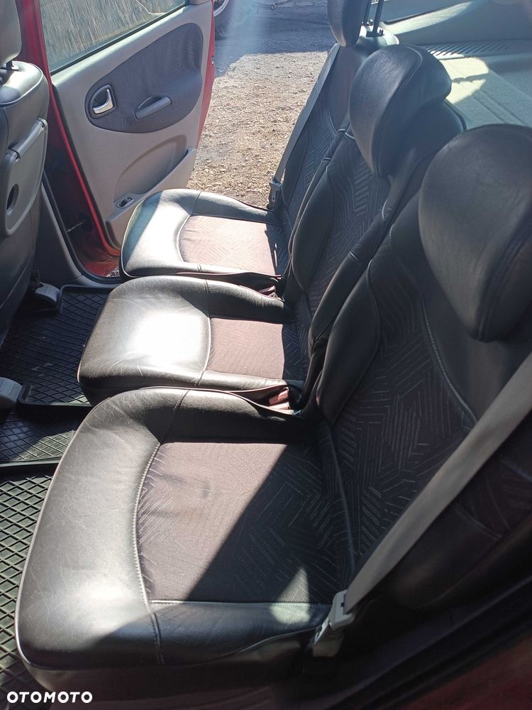 Renault Scenic - 6