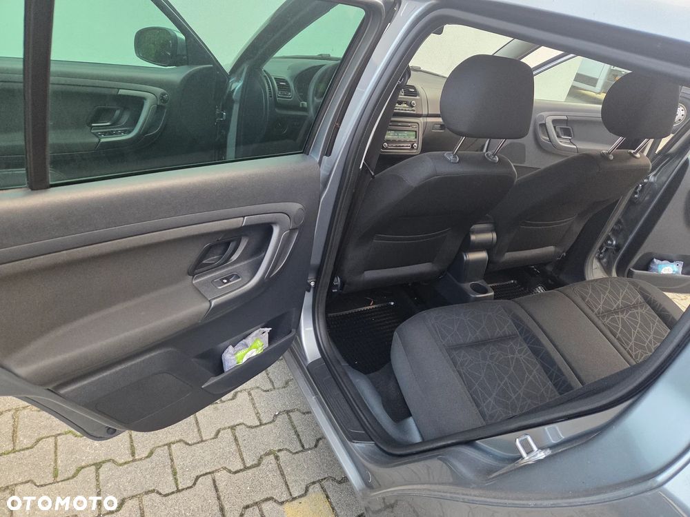 Skoda Fabia - 19