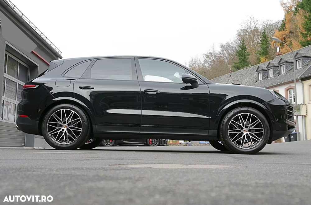 Porsche Cayenne Tiptronic S - 1
