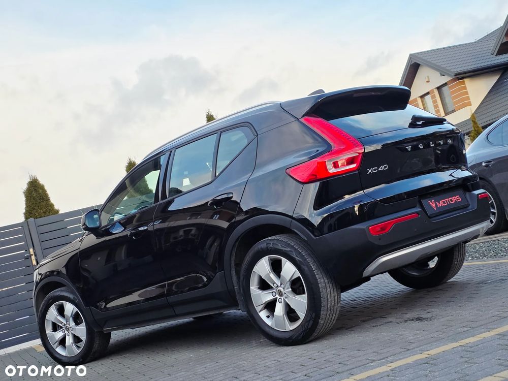 Volvo XC 40 T3 Momentum - 27